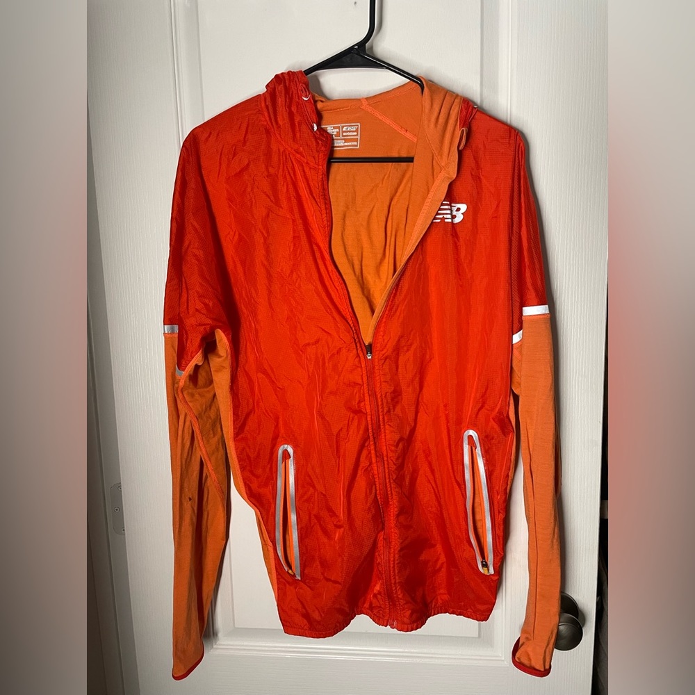 New balance windbreaker